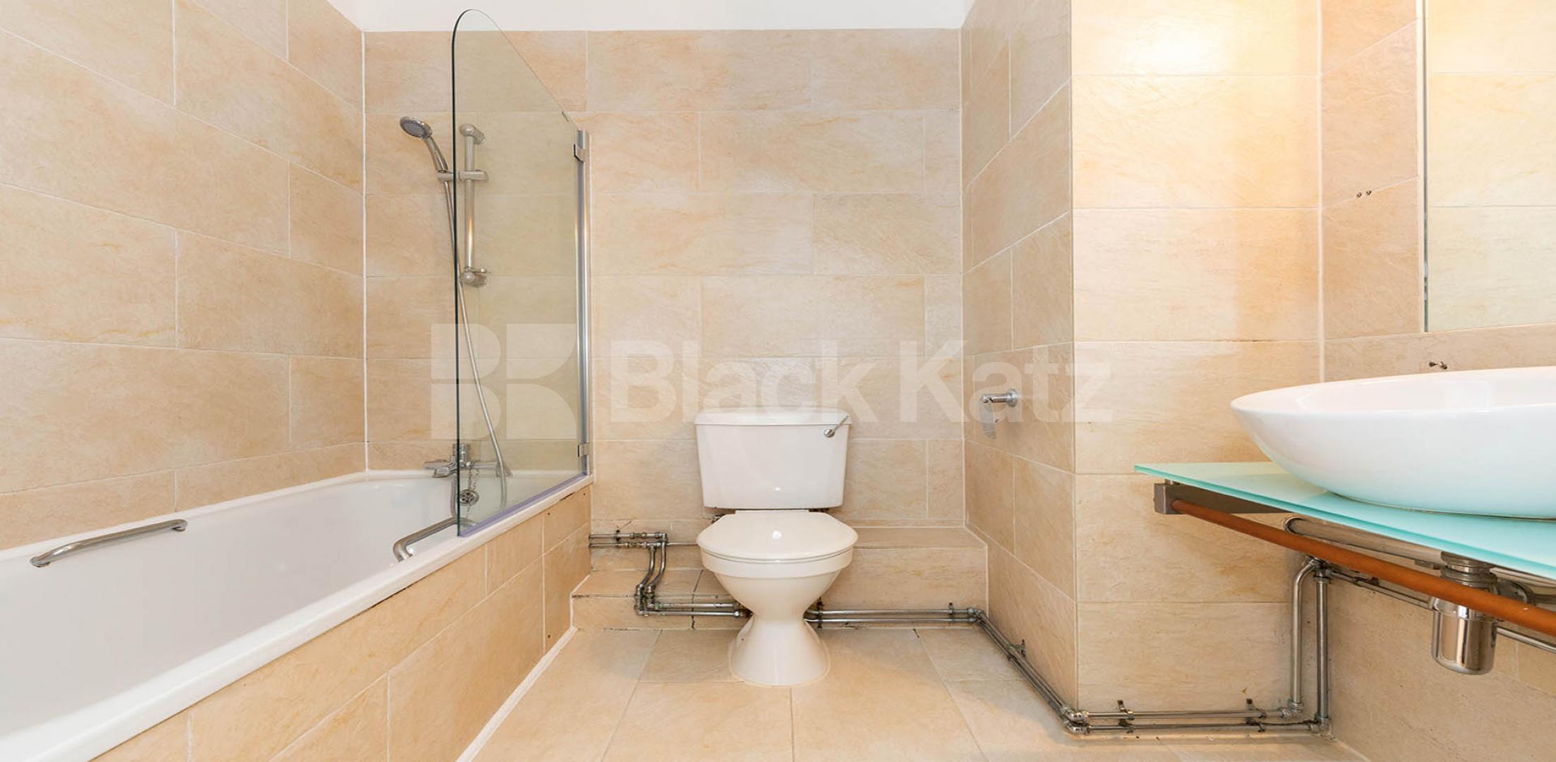 			STUNNING 1 BED WAREHOUSE APARTMENT, 1 Bedroom, 1 bath, 1 reception Flat			 ABILITY PLAZA-KINGSLAND ROAD, DALSTON/HAGGERSTON